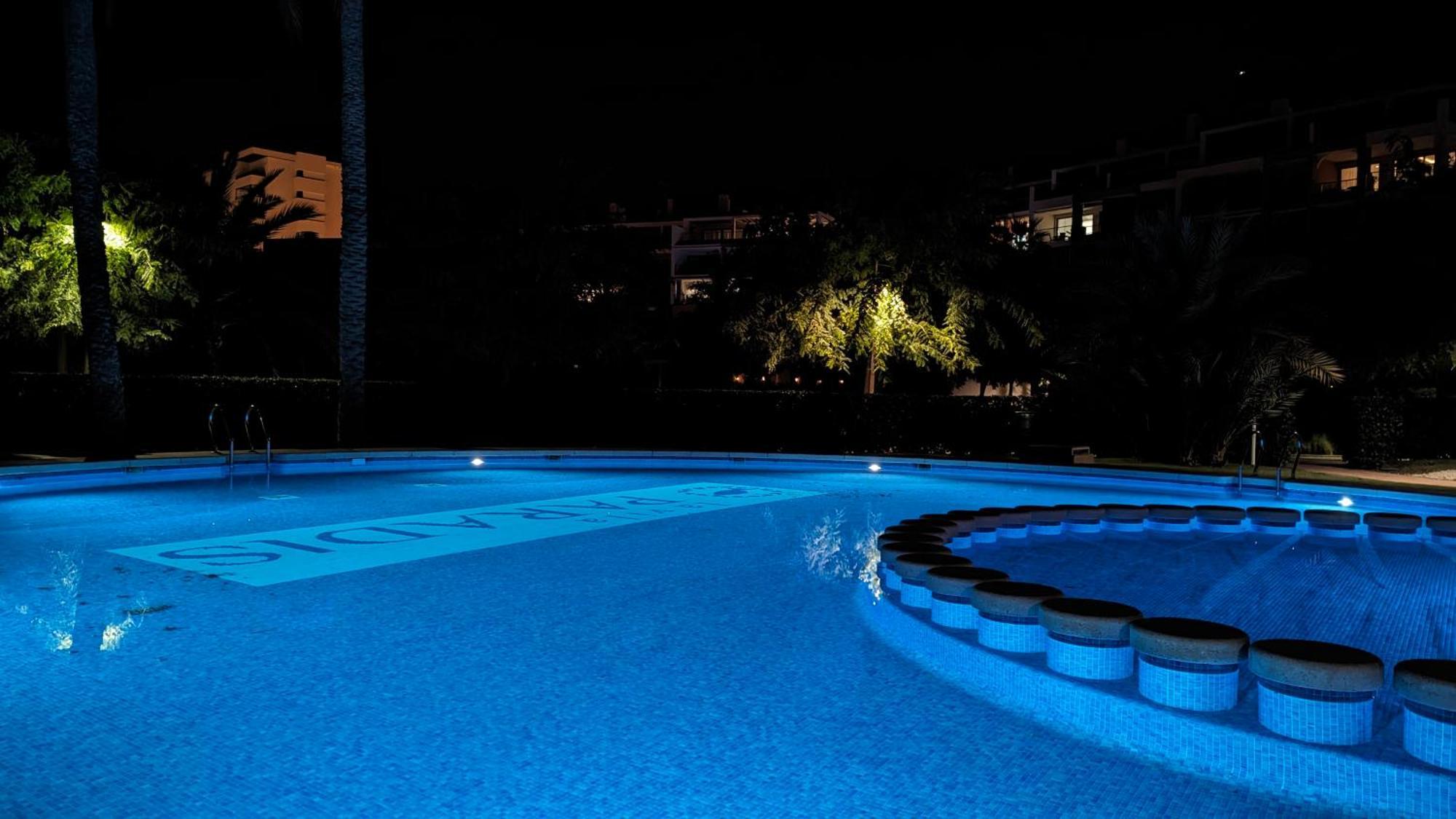 Villa Paradise Beachfront Luxury